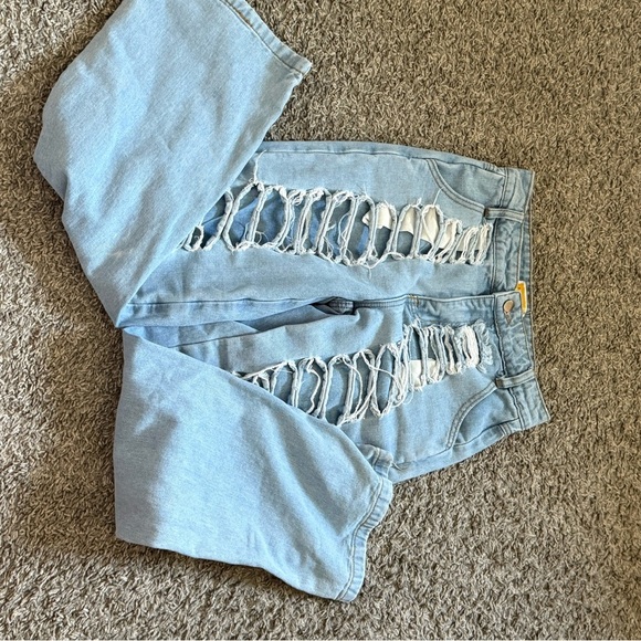Highlight Distressed Light Blue Women's Jeans in Size S - Picture 7 of 11